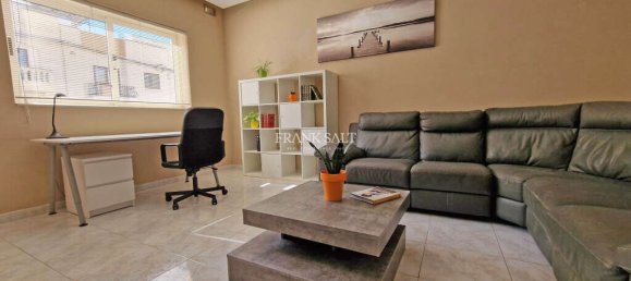 3 غرف نوم منزل في Swatar, Malta رقم 8084 2