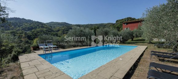 10 rooms House in Lucca, Italy No. 57225 11