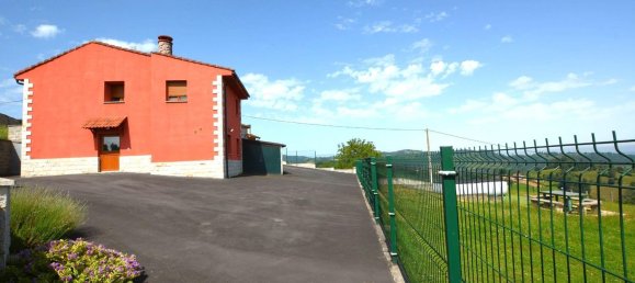 3 Schlafzimmer Haus in Langreo, Spain, Nr. 154892 7