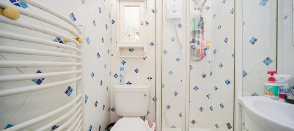 3 bedrooms House in Enfield, United Kingdom No. 11503 11