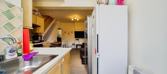 3 bedrooms House in Enfield, United Kingdom No. 11503 7