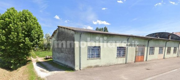 Almacén de 1 habitación en Isola Rizza, Italy No. 364548 4