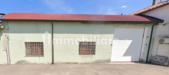 Almacén de 1 habitación en Isola Rizza, Italy No. 364548 2