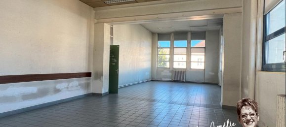  Commercial property in Chateau-Thierry, France No. 154836 2