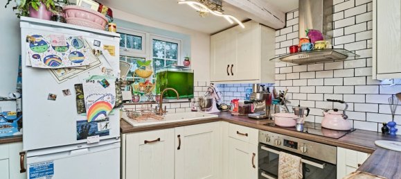  House in Broseley, United Kingdom No. 2431 6