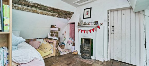  House in Broseley, United Kingdom No. 2431 24