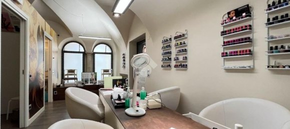 90m² Commercial property in Desenzano del Garda, Italy No. 362865 8