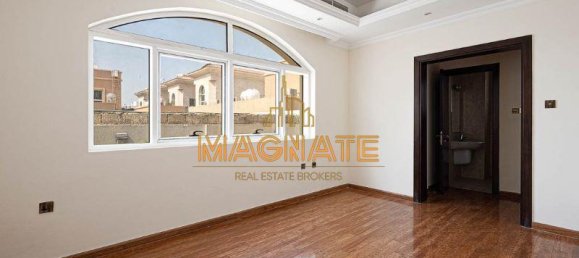 5 bedrooms Villa in Umm Suqeim, UAE No. 25445 12