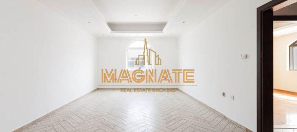 5 bedrooms Villa in Umm Suqeim, UAE No. 25445 8