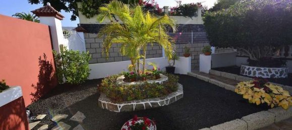 4 bedrooms House in Adeje, Spain No. 26584 15