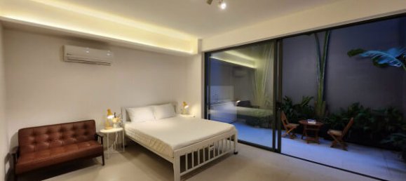 144m² House in District 7, Vietnam No. 7272 2
