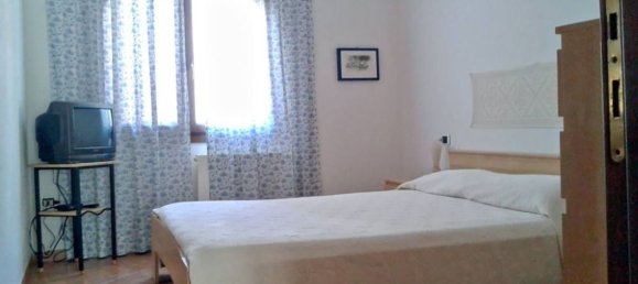 3-Zimmer Wohnung in La Maddalena, Italy, Nr. 251540 7