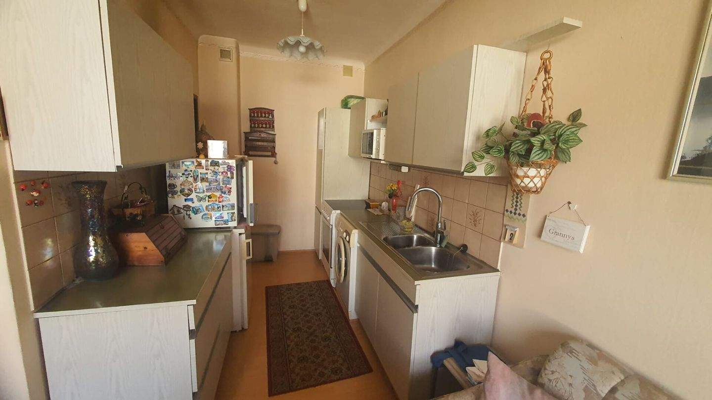 Коммерческая недвижимость с 2 комнатами в Зиммеринг, Австрия № 147587