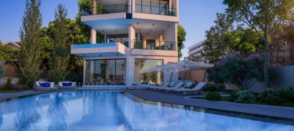 4 bedrooms Apartment in Limassol, Cyprus No. 12873 3