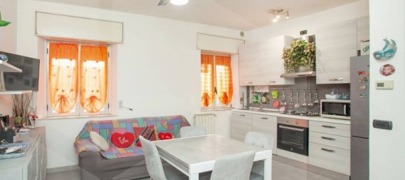 1 غرف نوم شقة في Limbiate, Italy رقم 18914 2