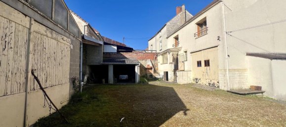 3 bedrooms House in Bouafle, France No. 296493 4