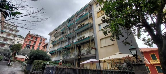 Apartamento de 2 dormitorios en Santa Margherita Ligure, Italy No. 210960 2