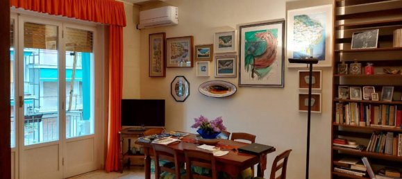 Apartamento de 2 dormitorios en Santa Margherita Ligure, Italy No. 210960 3