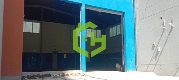 929m² Warehouse in Al Qusais, UAE No. 97475 2