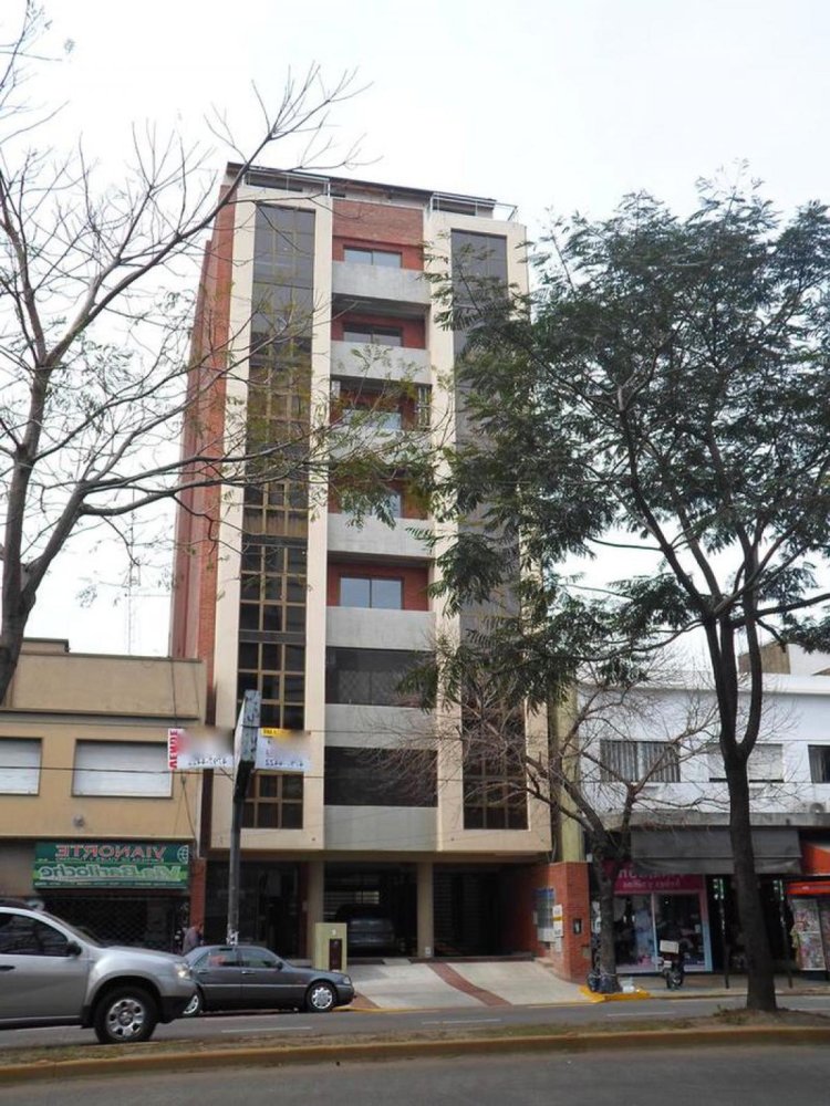 92m² Office in Vicente Lopez, Argentina No. 25422
