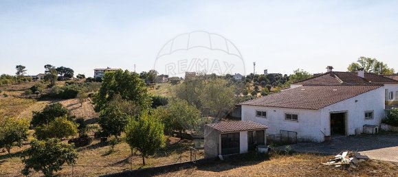 3 bedrooms House in Tomar, Portugal No. 20139 7