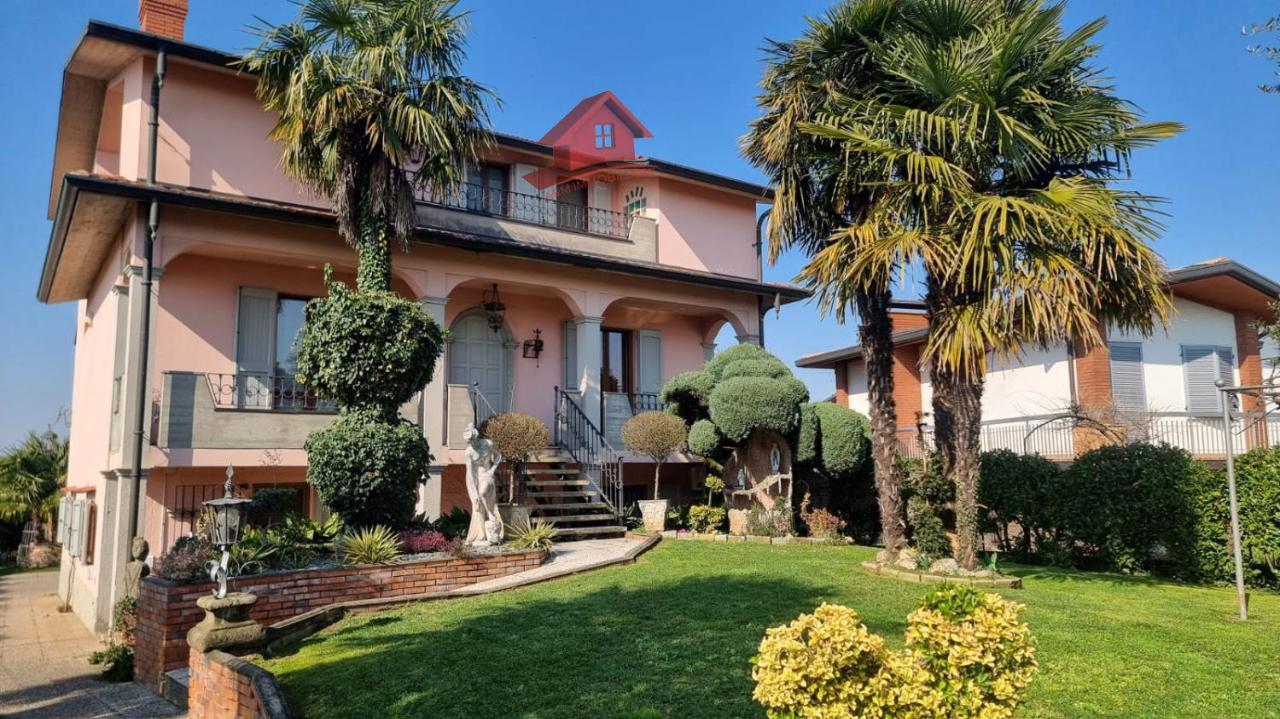 10-salle Villa à Brembate, Italy No. 33029