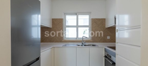 2 Schlafzimmer Haus in Albufeira, Portugal, Nr. 88161 9