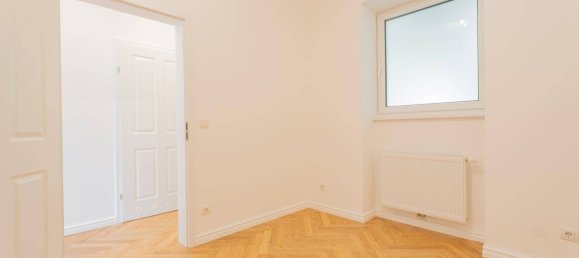 2 rooms Apartment in Favoriten, Austria No. 205942 10