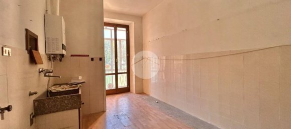 2 bedrooms Apartment in Savona, Italy No. 63790 6