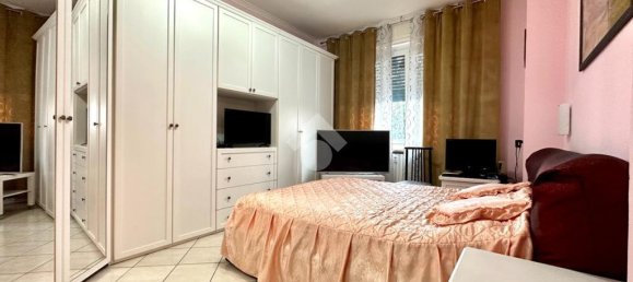 1 bedroom Apartment in Turin, Italy No. 66236 11