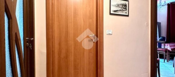 1 bedroom Apartment in Turin, Italy No. 66236 8