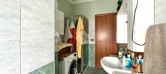 1 bedroom Apartment in Turin, Italy No. 66236 16