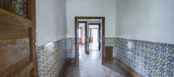 6 bedrooms Castles in Vila Nova de Gaia, Portugal No. 125324 2