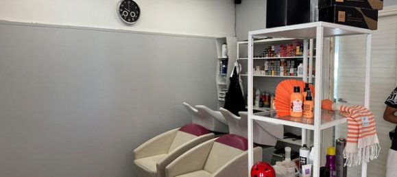 2غرفة عقار تجاري في Gravina di Catania, Italy رقم 281793 5