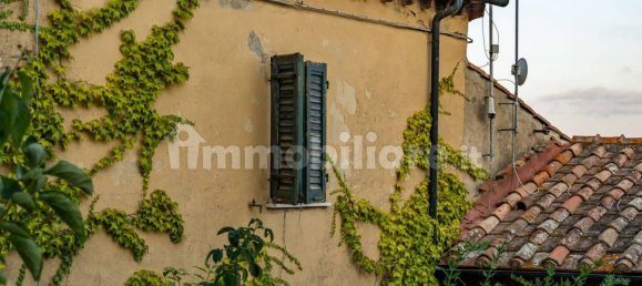 Casa de 2 dormitorios en Castelnuovo di Val di Cecina, Italy No. 352002 4