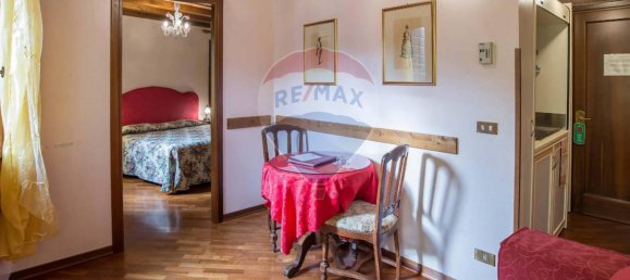 1 bedroom Apartment in Venice, Italy No. 170697 11