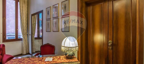 1 bedroom Apartment in Venice, Italy No. 170697 4