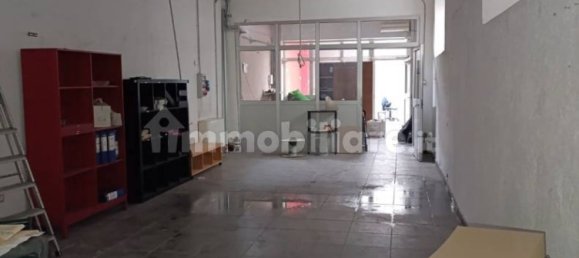 3 rooms Commercial property in Turin, Italy No. 298673 10