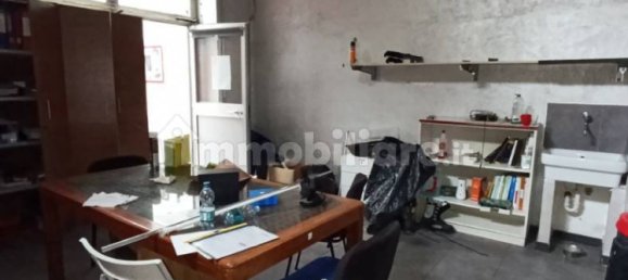 3 rooms Commercial property in Turin, Italy No. 298673 3