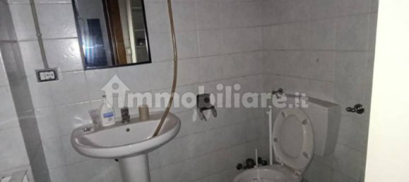 3 rooms Commercial property in Turin, Italy No. 298673 6