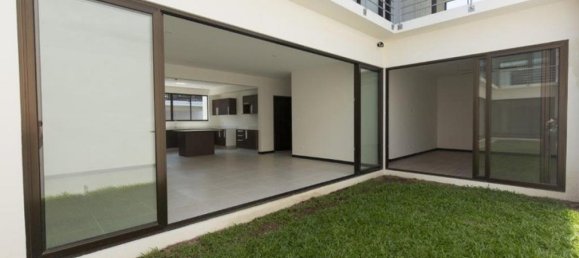 2 dormitorios condominium en venta en Santa Ana, San José, Costa Rica № 307 6