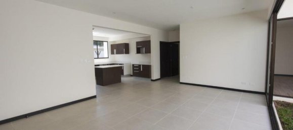 2 dormitorios condominium en venta en Santa Ana, San José, Costa Rica № 307 4