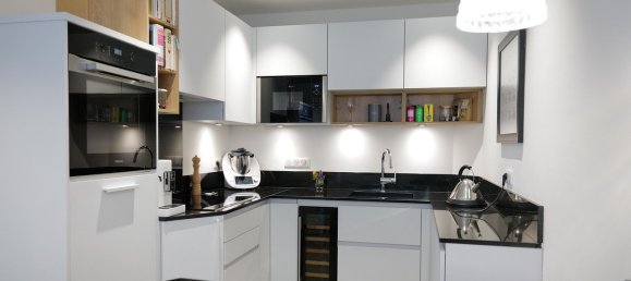 3 bedrooms Apartment in Reims, France No. 49180 4