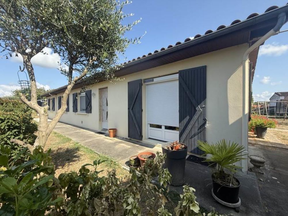 Casa de 2 dormitorios en Lagorce, France No. 276731