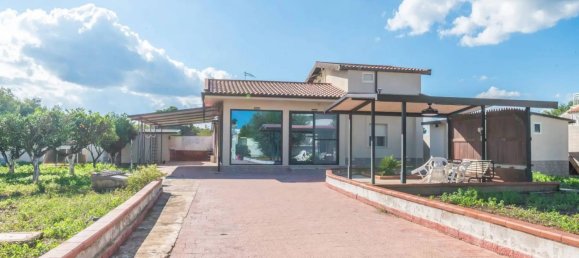 Villa de 6 habitaciónes en Syracuse, Italy No. 245972 12