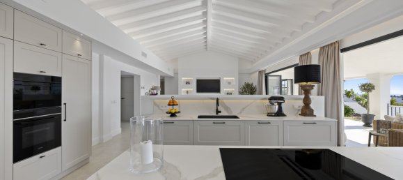 Villa T5 em Estepona, Spain N.º 42570 7