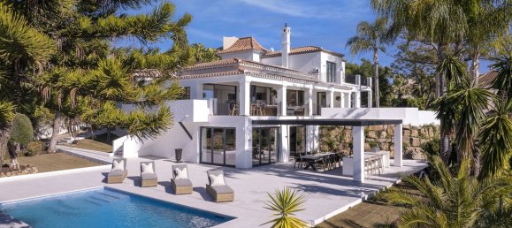 Villa T5 em Estepona, Spain N.º 42570 2