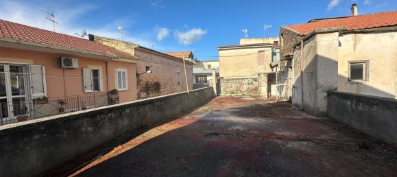 10-Zimmer Haus in San Prisco, Italy, Nr. 135383 6