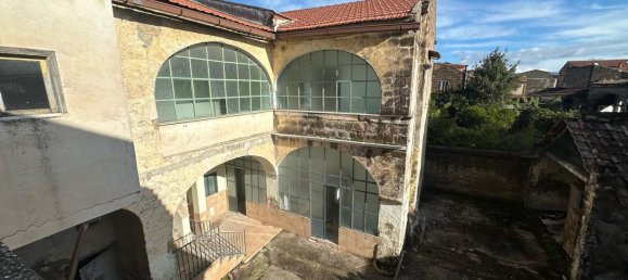 10-Zimmer Haus in San Prisco, Italy, Nr. 135383 5