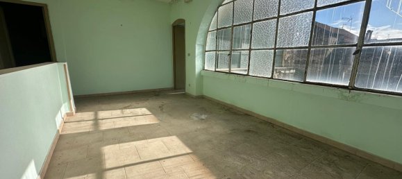 10-Zimmer Haus in San Prisco, Italy, Nr. 135383 33